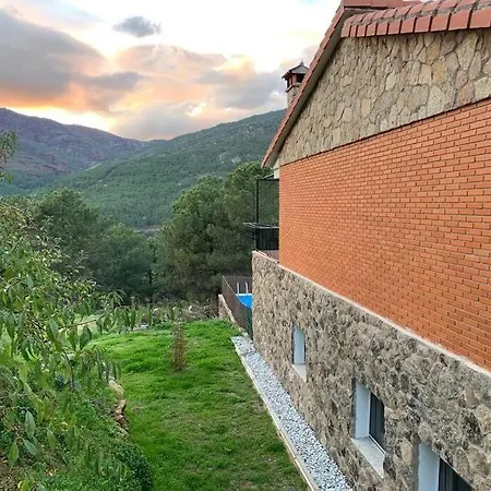 펜션 Casa Balta Ávila